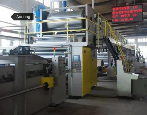 Máquina de fabricación de cartón automática del servocontrol, cadena de producción de cartón corrugado